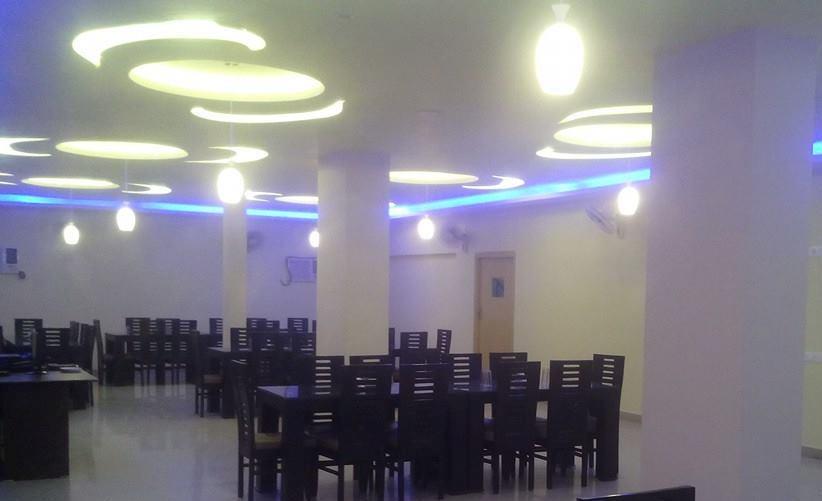 Ramprastha Hotel Ayodhya Exteriör bild